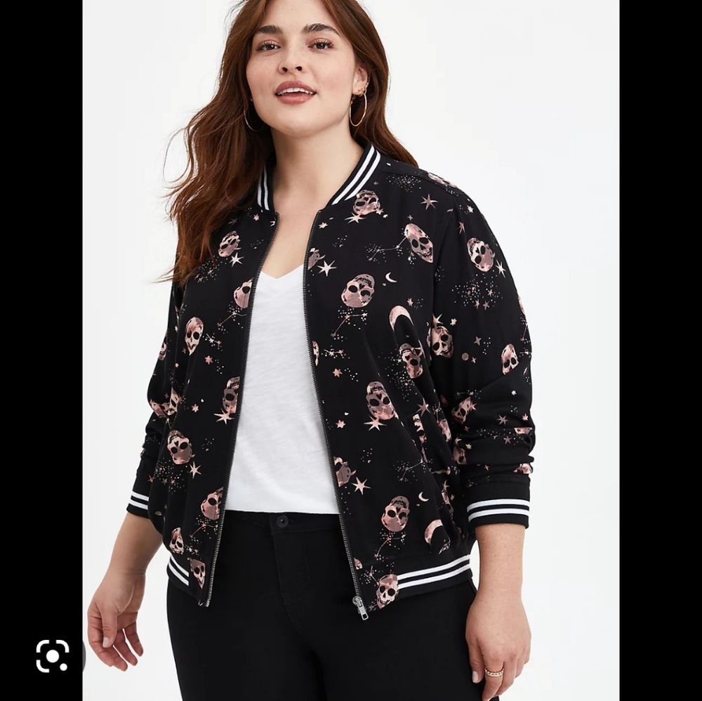 Torrid Black Skull Bomber size 1